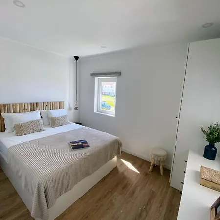 Bela Vista_ Cozy With Sea View Apartment