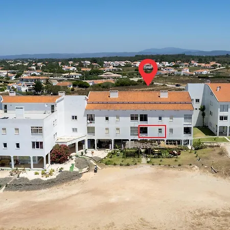 Bela Vista_ Cozy With Sea View Apartment Aljezur