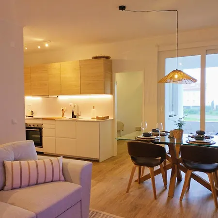 Διαμέρισμα Bela Vista_ Cozy With Sea View *